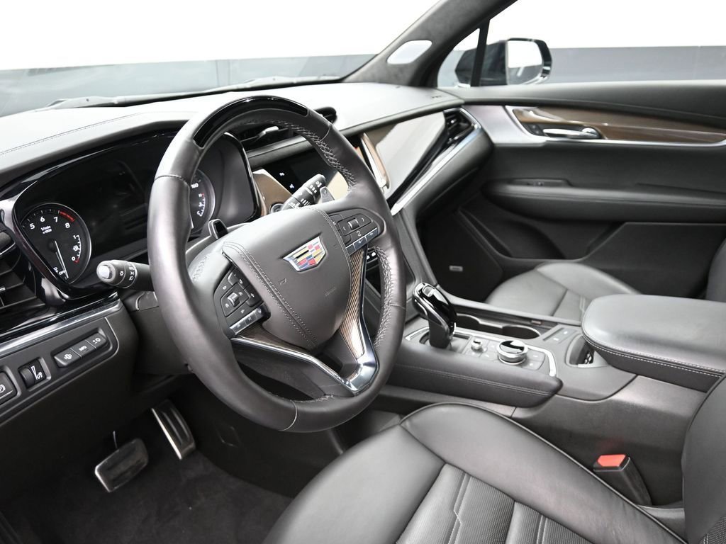 2025 Cadillac XT6 Sport - Photo 10