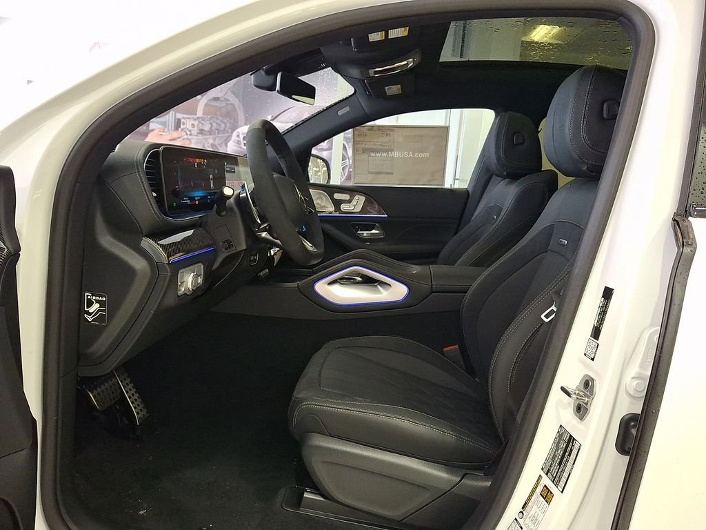 New 2026 MANUFAKTUR Moonlight White Metallic Mercedes-Benz GLE 53 AMG® image 41