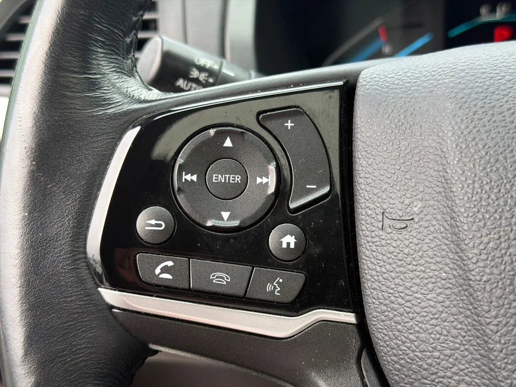 Used 2019  Honda Touring image 24