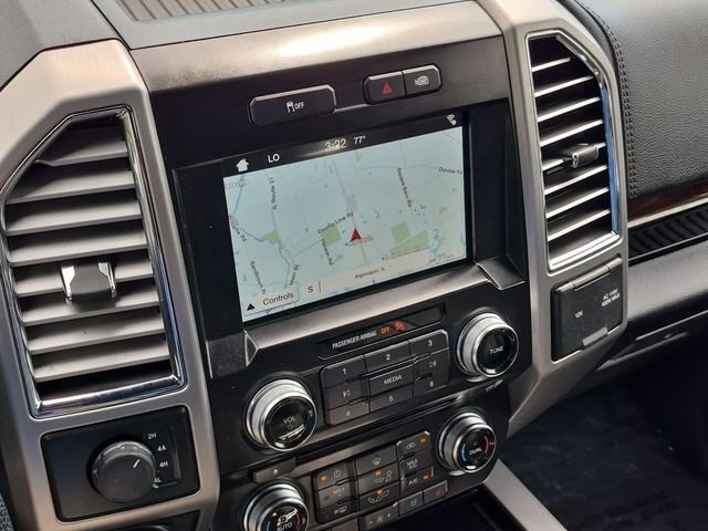 Used 2016 Black Ford Platinum image 17