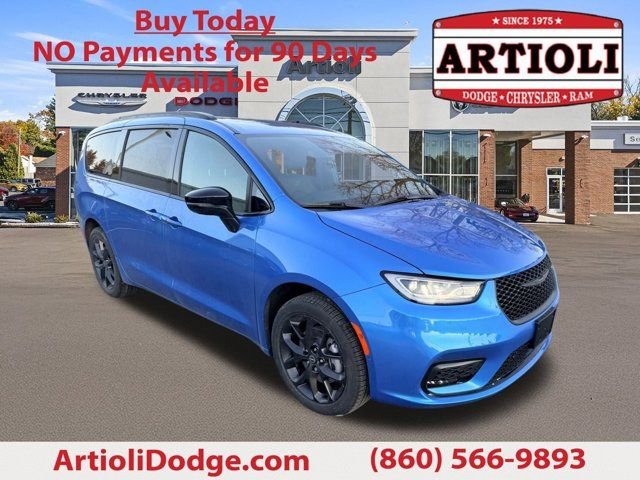 2026 Chrysler Pacifica Select AWD's photo