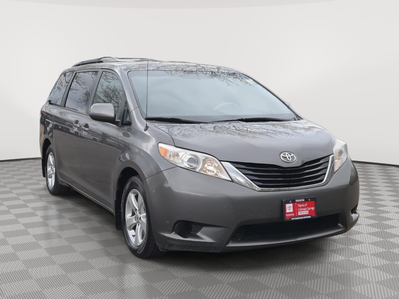 2012 Toyota Sienna LE