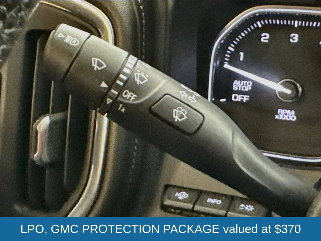 Used 2021 White GMC Denali image 14