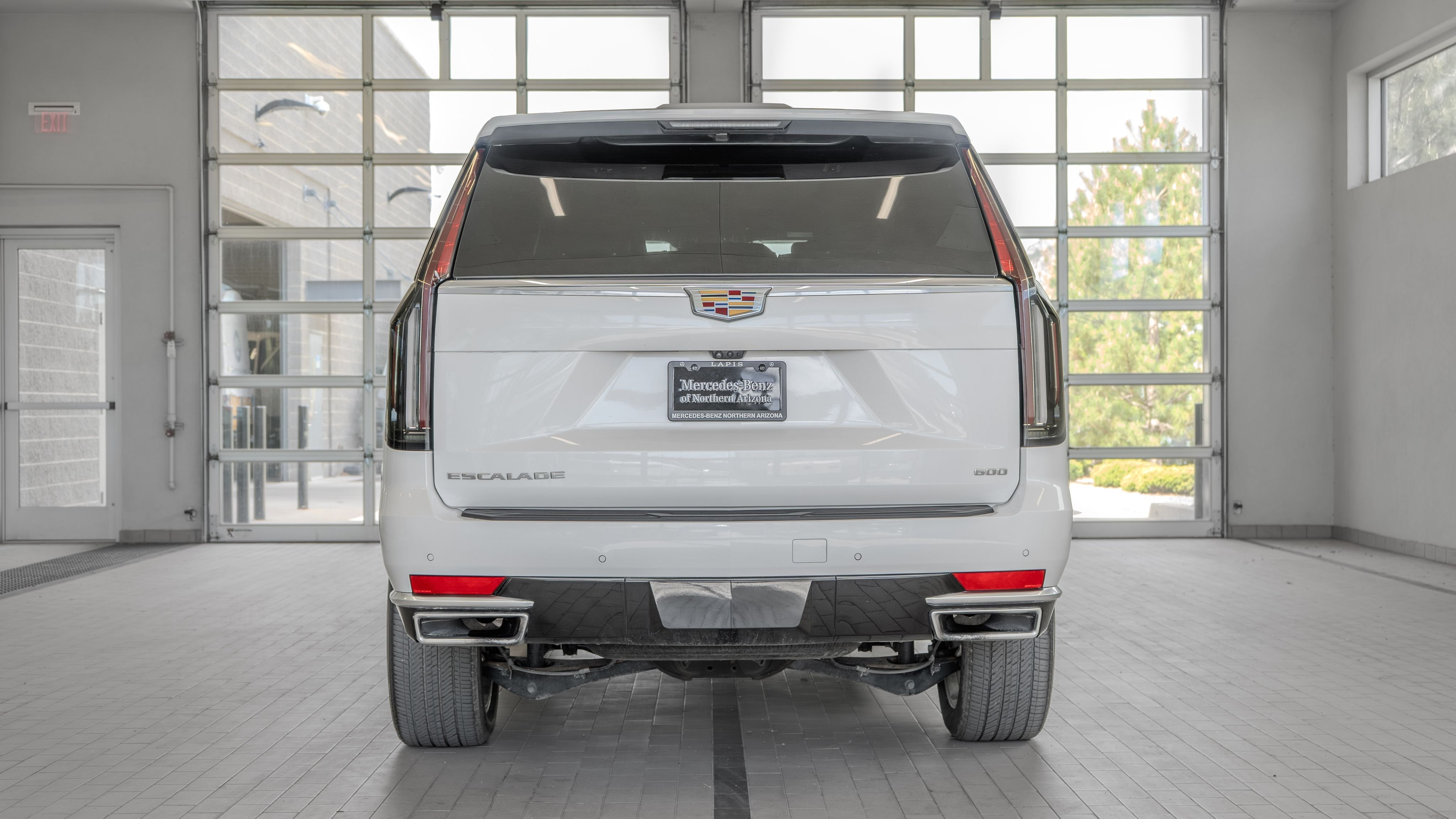 Used 2023 Crystal White Tricoat Cadillac Premium Luxury image 14