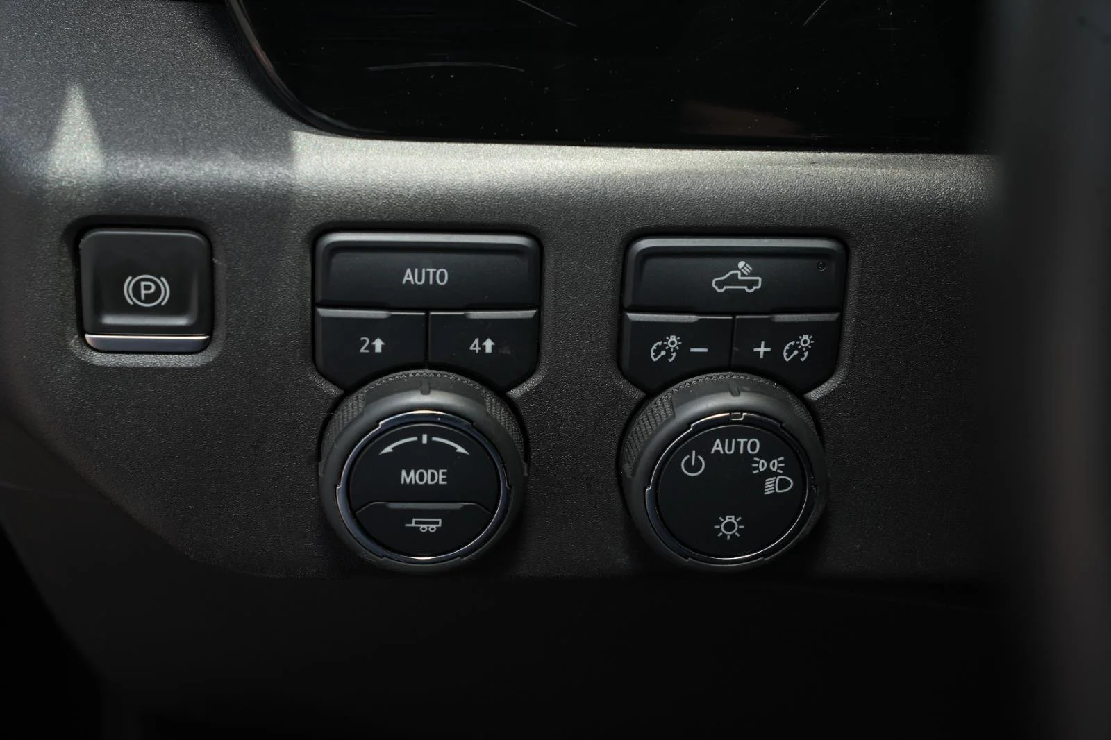 Used 2022 Dark Ash Metallic Chevrolet LT (2FL) image 26