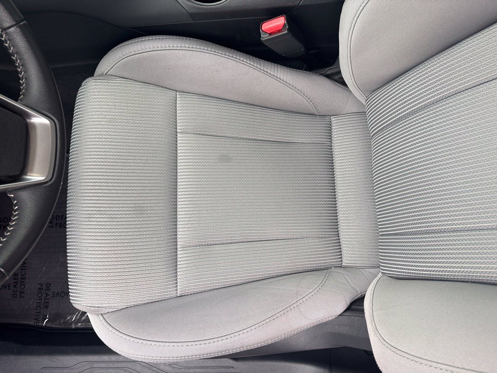 Used 2025 Crystal White Pearl Subaru Premium image 16