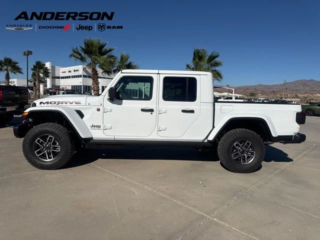 New 2026 White Jeep Mojave X image 2