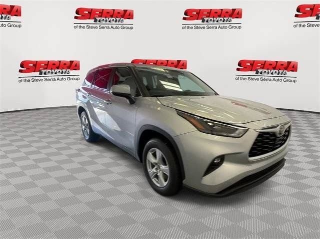 Used 2024 Silver Toyota LE image 9