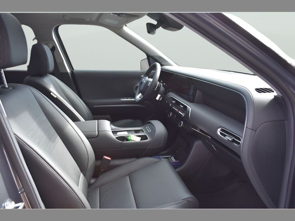 New 2026 Ecotronic Gray Pearl Hyundai Limited FWD image 46