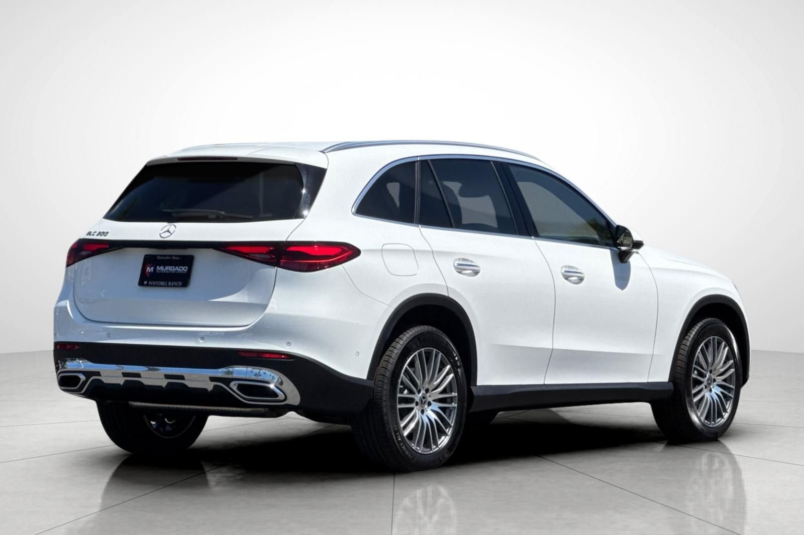 New 2026 Polar White Mercedes-Benz GLC 300 image 12