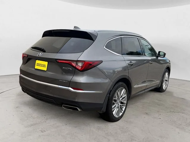 Used 2023 Liquid Carbon Metallic Acura Advance image 5