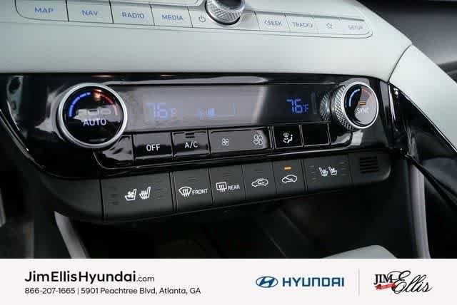 2025 Hyundai Elantra Limited - Photo 54