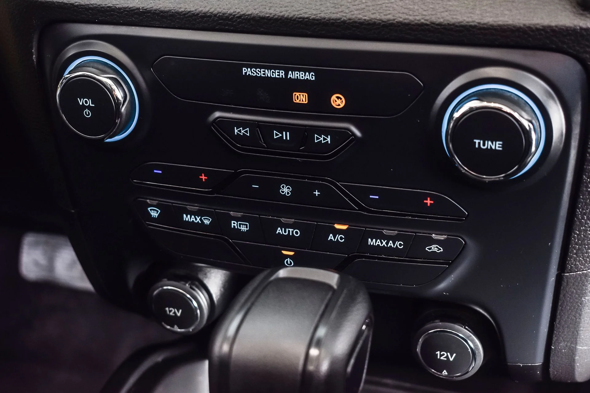 Used 2020 Magnetic Ford XLT image 26
