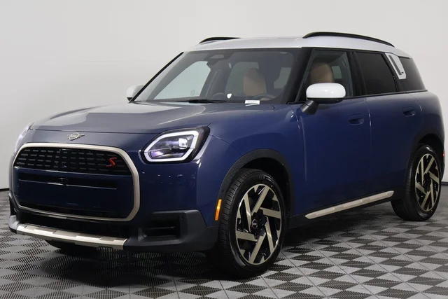 2027 MINI Countryman Iconic