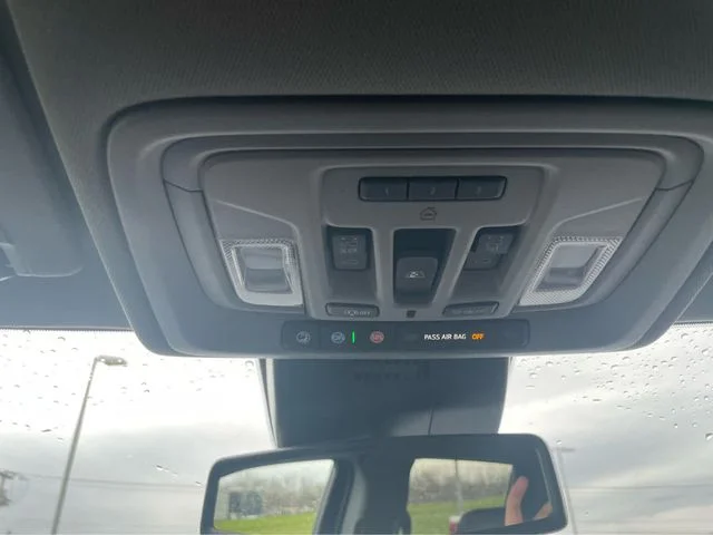 Used 2022 Black GMC Denali image 29
