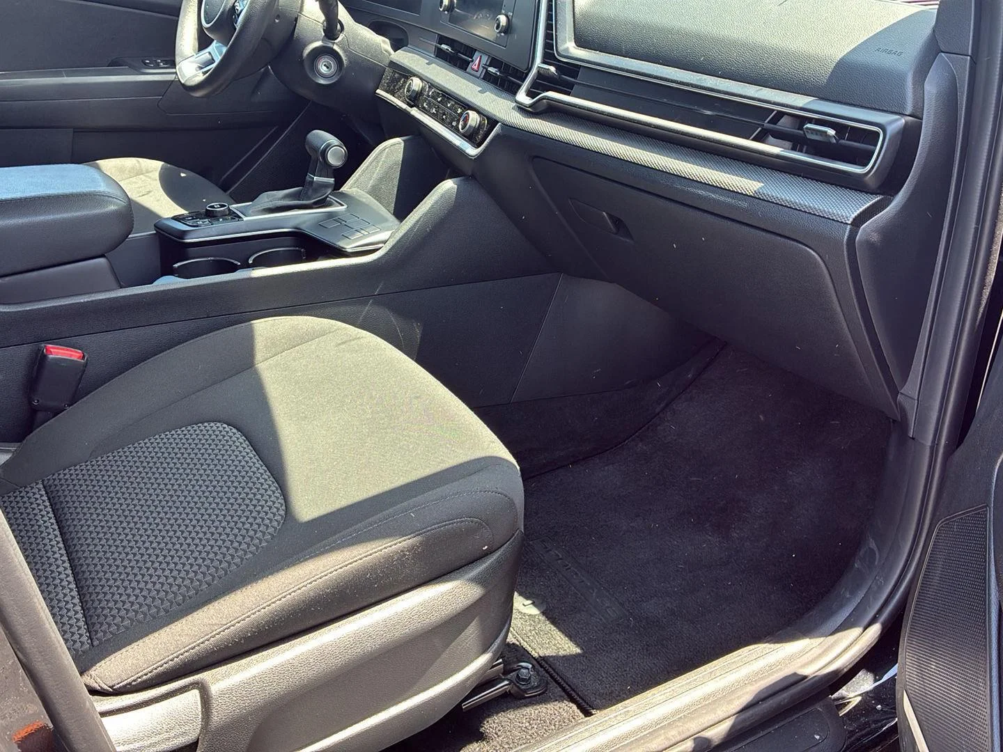 Used 2025 Ebony Black Kia LX image 4