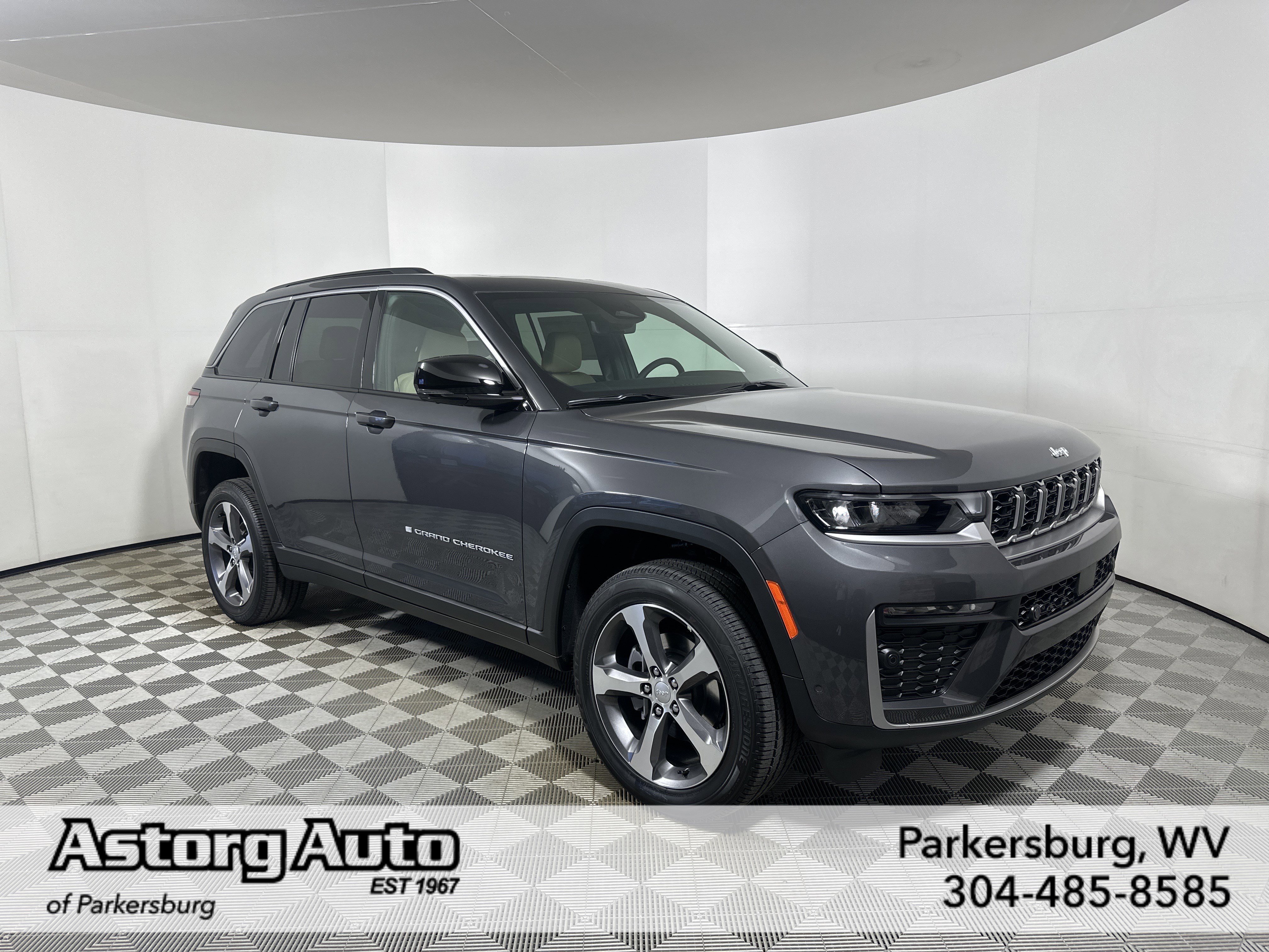 2026 Jeep Grand Cherokee Limited 4x4's photo