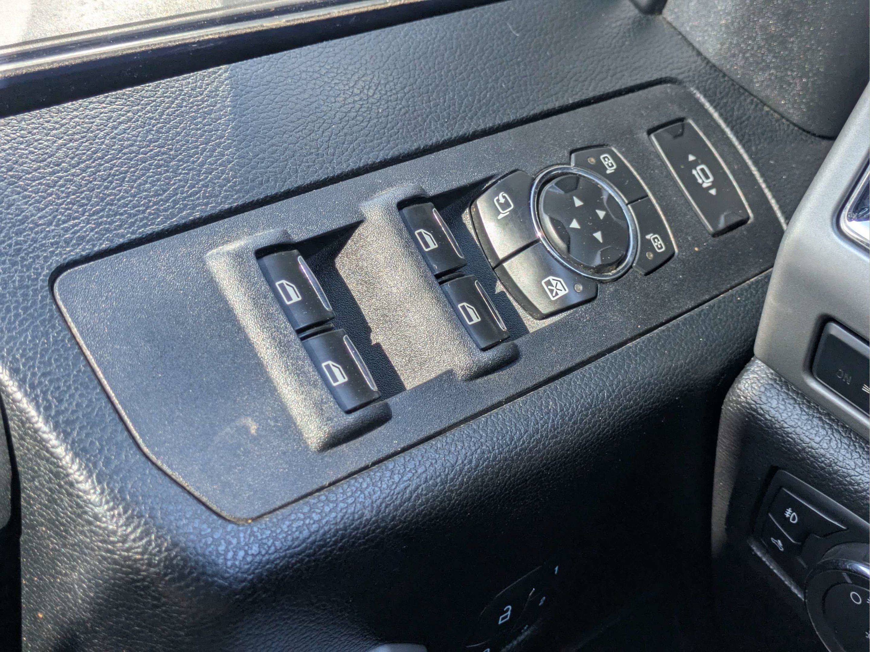 Used 2017 Magnetic Ford Lariat image 22