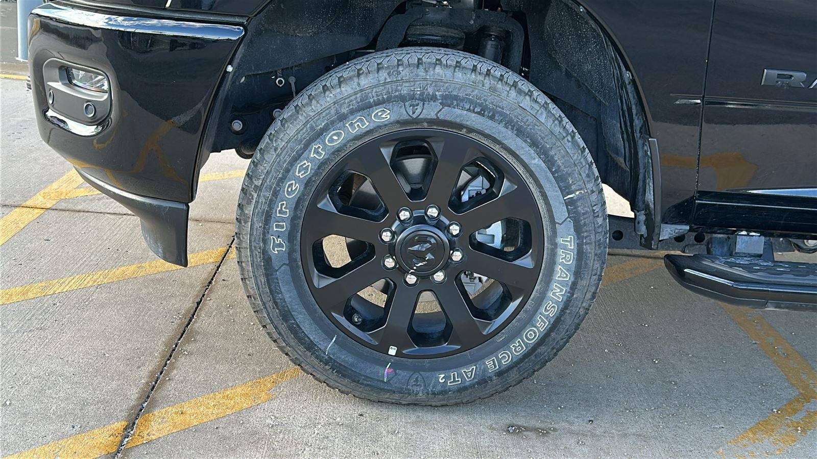 2025 RAM 2500 Laramie - Photo 8