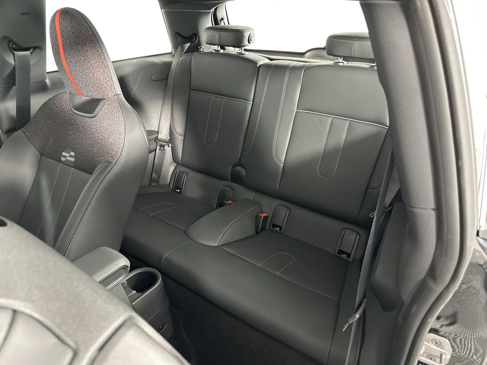 Used 2025 Legend Grey Metallic MINI John Cooper Works image 20