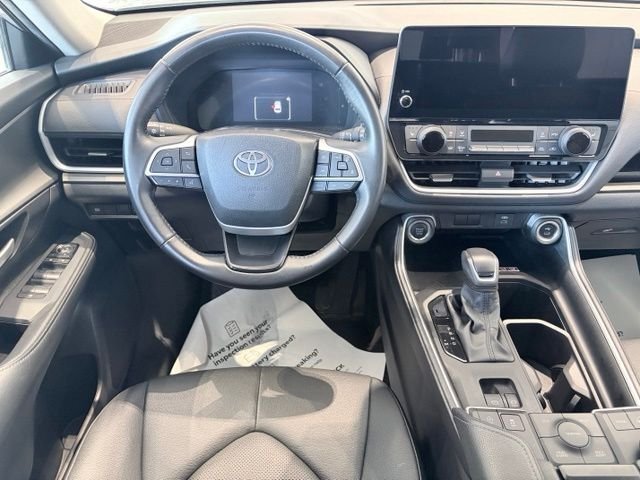 Certified Used 2025 Celestial Silver Metallic Toyota XLE image 14