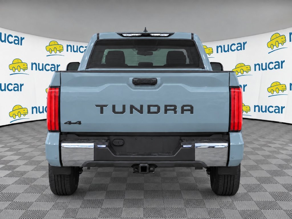 Used 2026  Toyota SR5 image 7