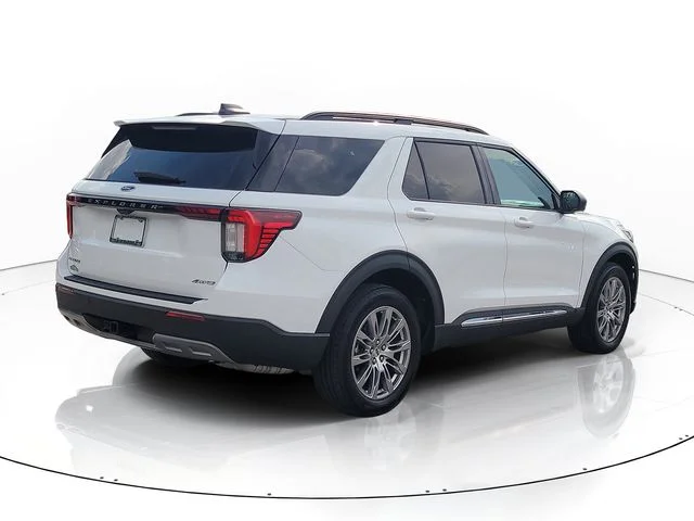 Used 2025 White Ford Active image 5
