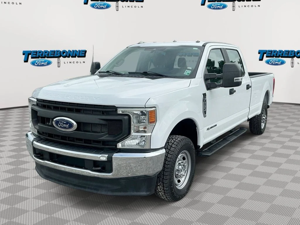 2022 Ford F-250 XL 4x4 Crew Cab 8' Box's photo