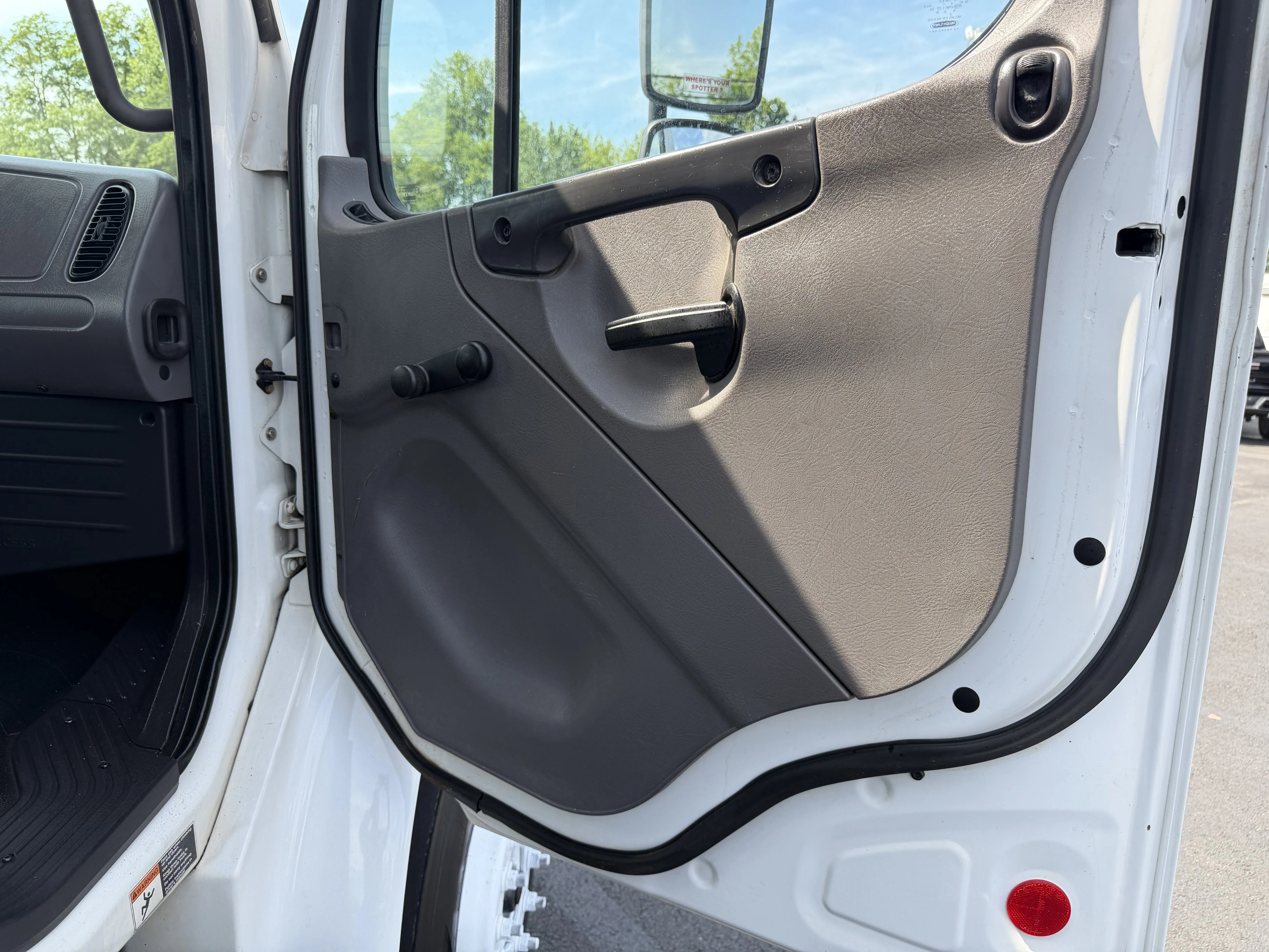 Used 2017 White FREIGHTLINER  image 13
