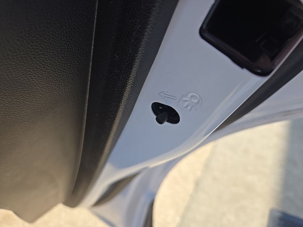 Used 2023 White Chevrolet Premier image 78