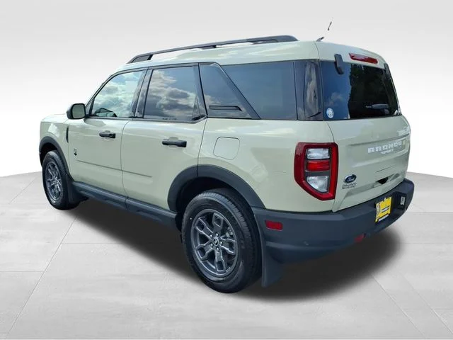 Used 2024 Beige Ford Big Bend image 5