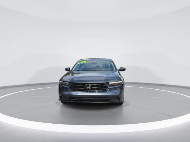 Used 2024  Honda EX image 3