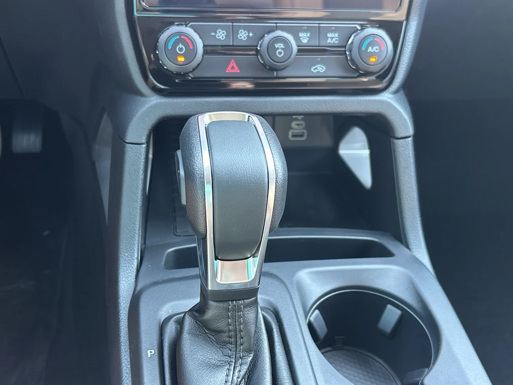 New 2026 Velocity Blue Metallic Ford Lariat® image 19