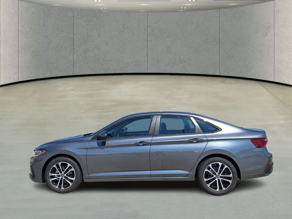 2026 Volkswagen Jetta Sport - Photo 8