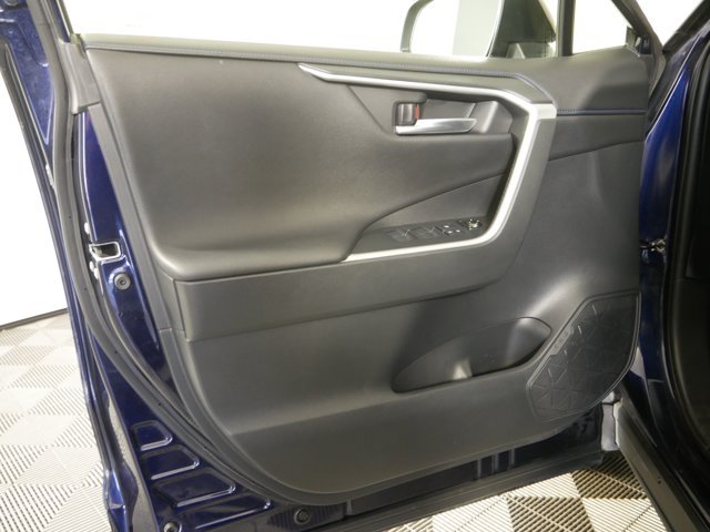 Certified Used 2020 Blue Print w/Midnight Black Roof Toyota Hybrid XSE w/ Technology Pkg & Weather Pkg image 8