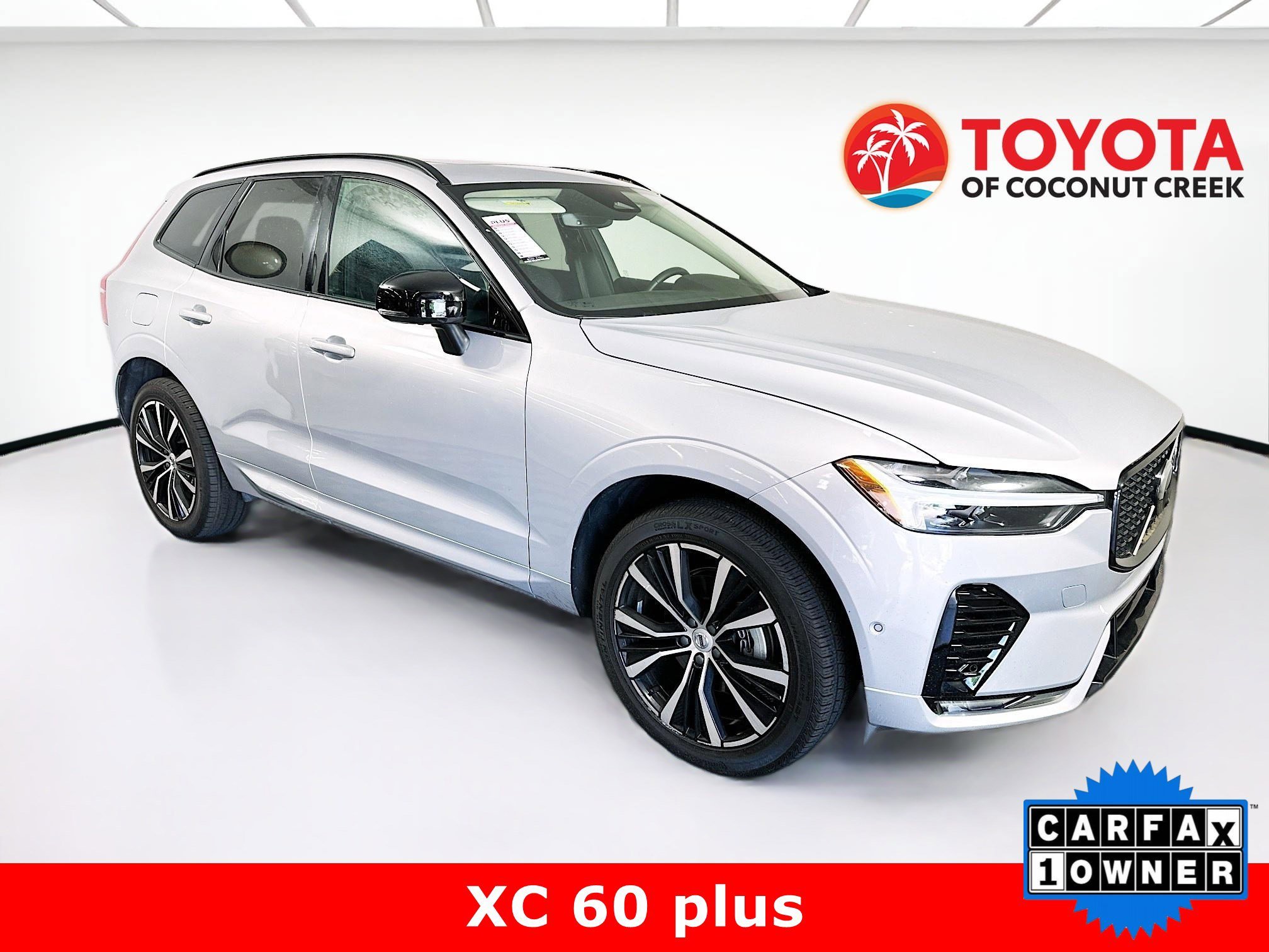 2024 Volvo XC60 thumbnail 3