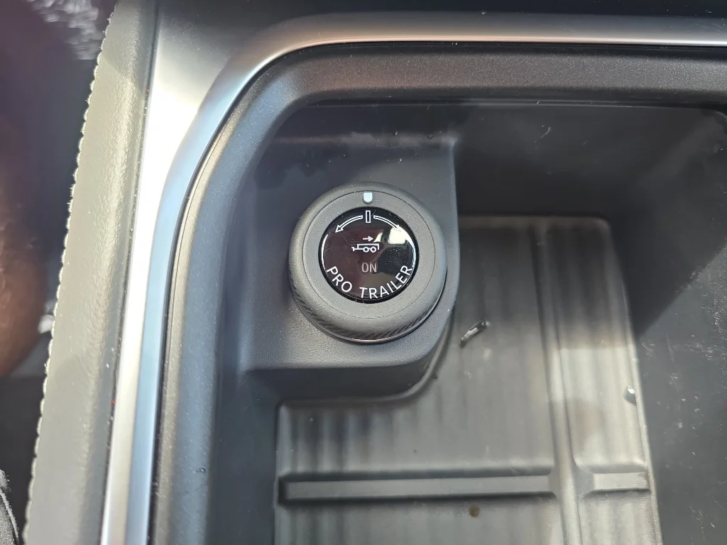 New 2026 Glacier Gray Metallic Tri-Coat Ford Active image 20