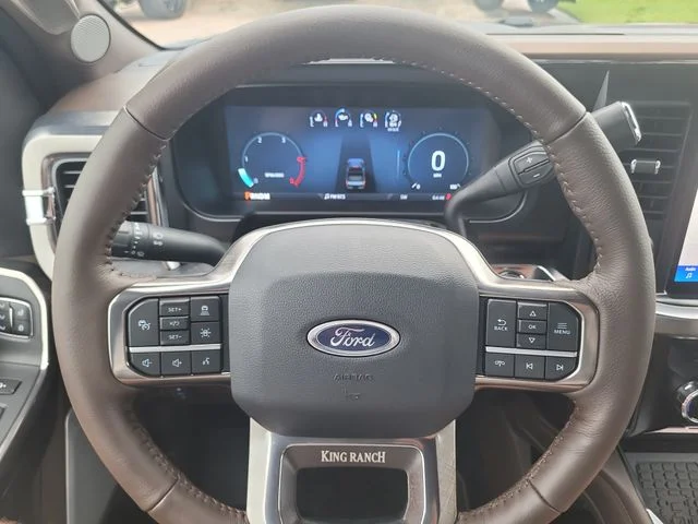 New 2026 Gray Metallic Ford King Ranch image 31