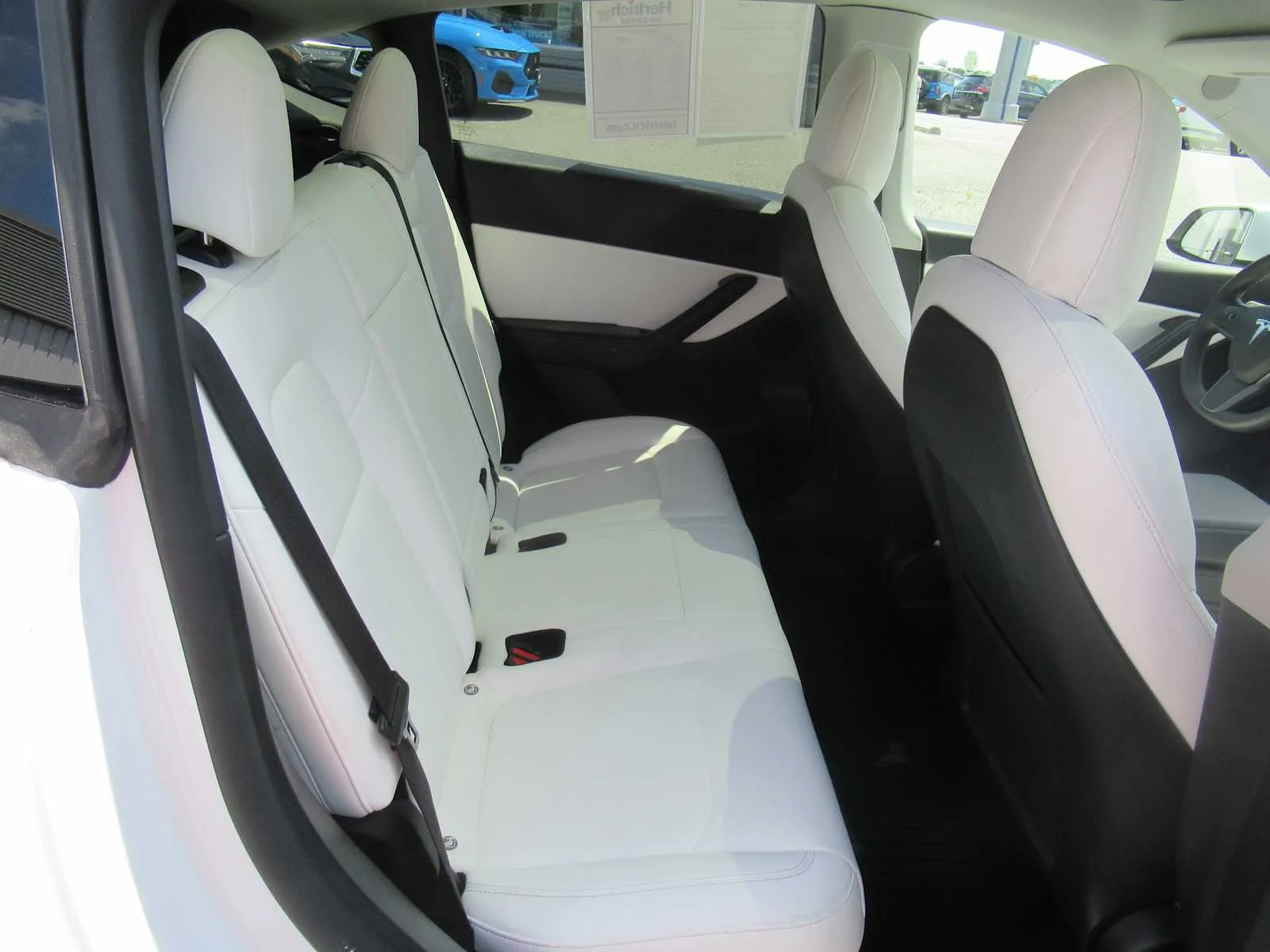 Used 2022 Pearl White Multi-Coat Tesla Performance image 24