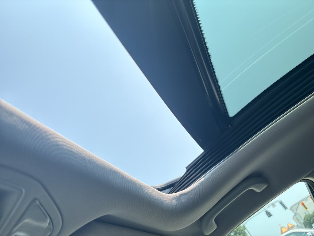 Used 2018 Twilight Black Hyundai 2.4L image 4
