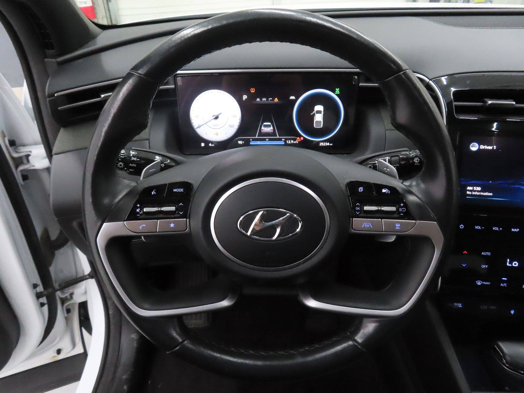 Used 2022 White Hyundai Limited image 15