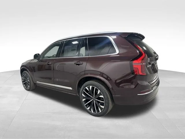 New 2026 Mulberry Red Volvo Ultra image 8