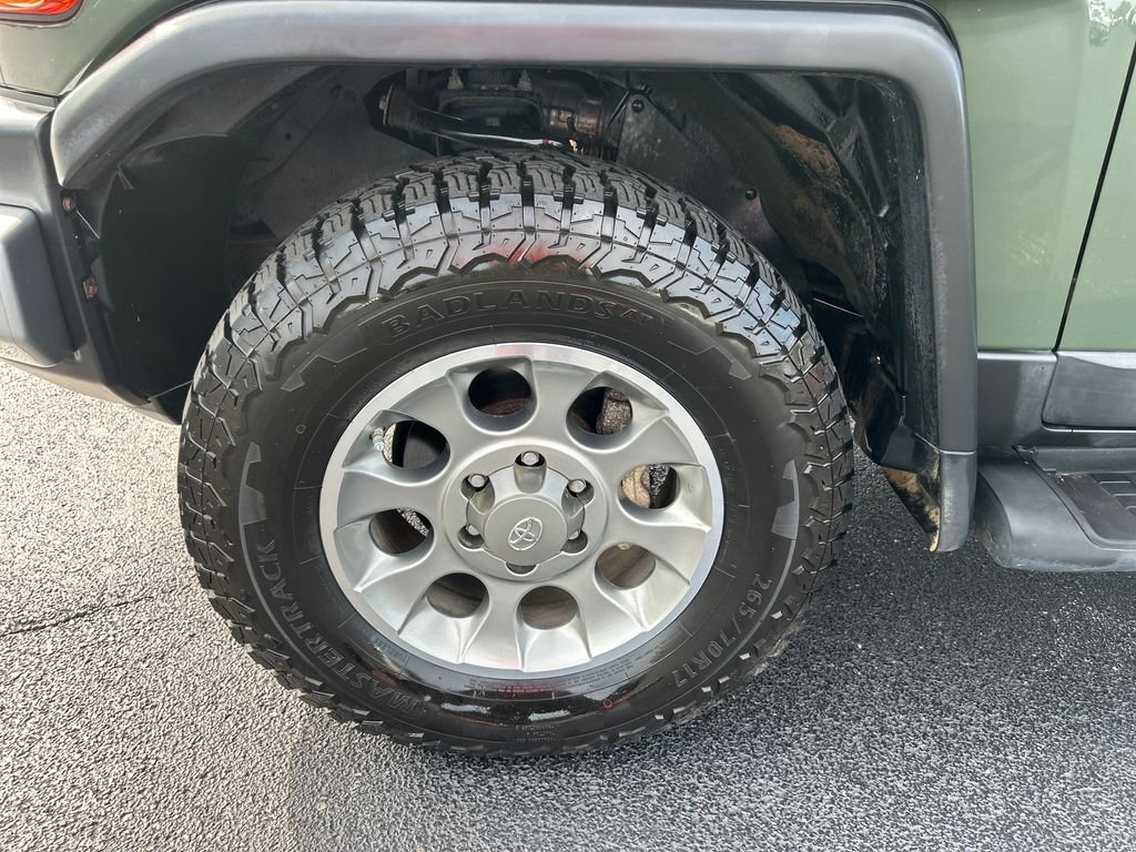 Used 2012 Army Green Toyota Base image 10