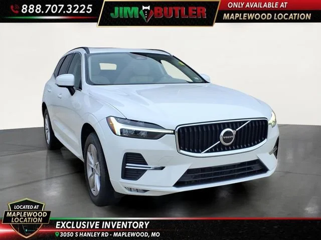 Used 2022  Volvo Momentum image 8