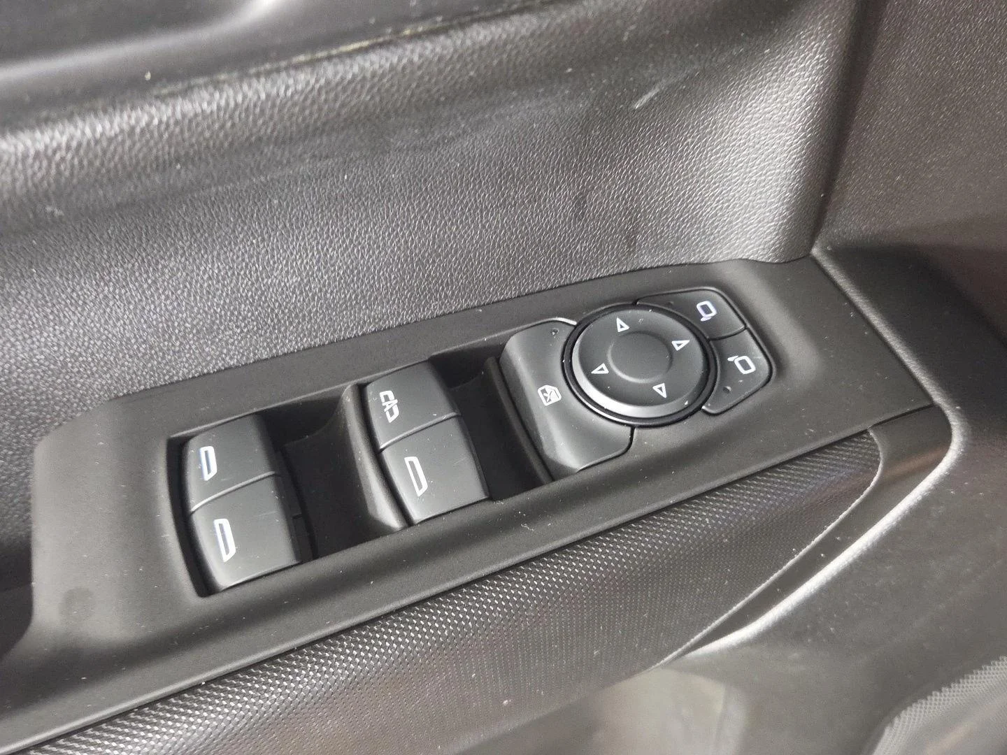 Used 2021 Shadow Gray Metallic Chevrolet Custom image 10