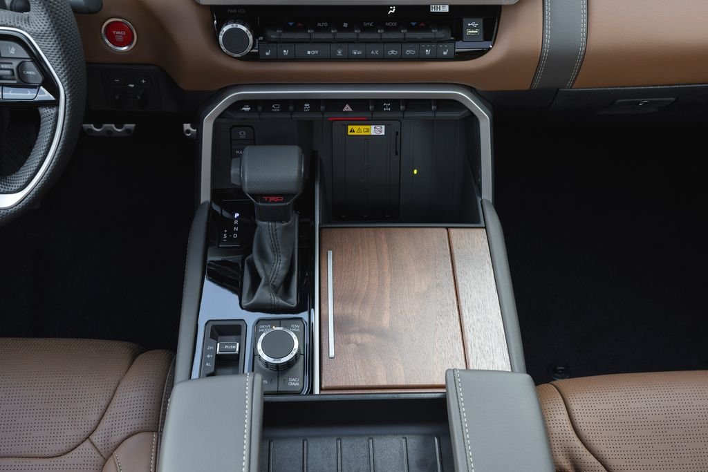 2026 Toyota Tundra 1794 Edition - Photo 11