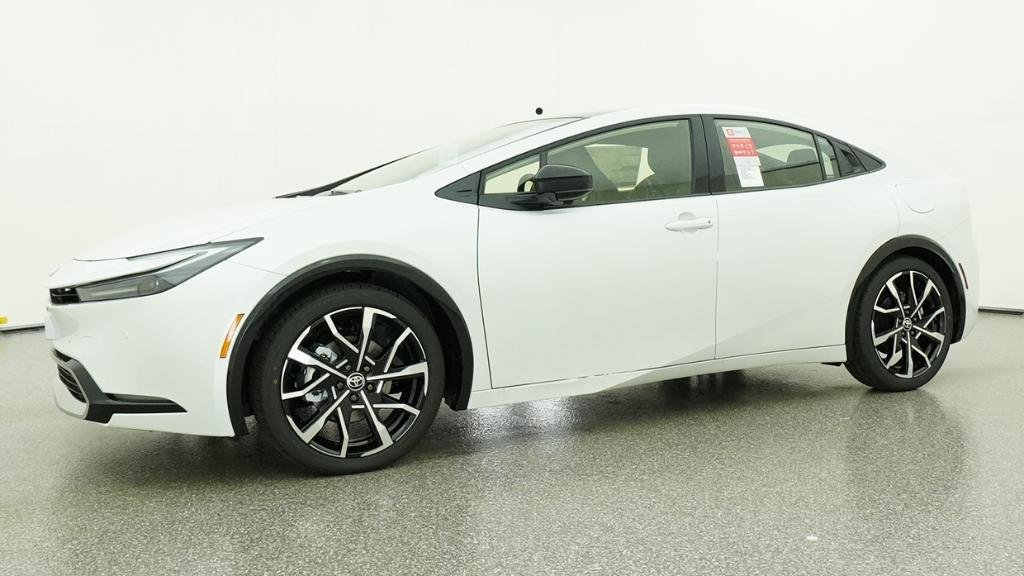 New 2026 Wind Chill Pearl Toyota XSE image 7