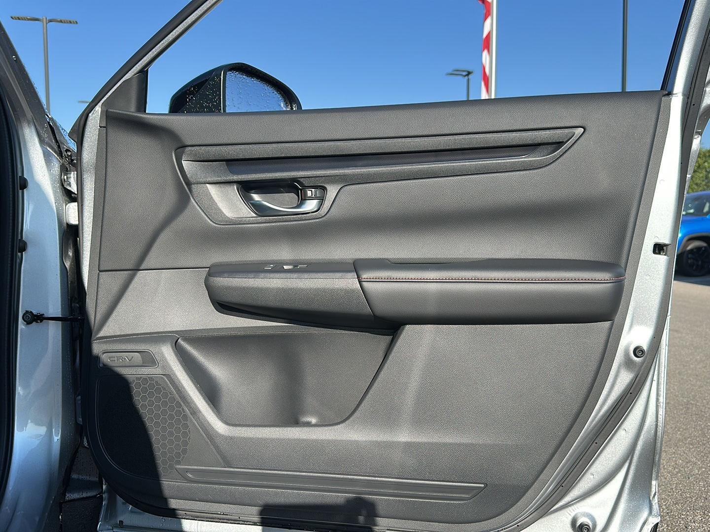 Used 2026 Solar Silver Metallic Honda Sport-L image 31