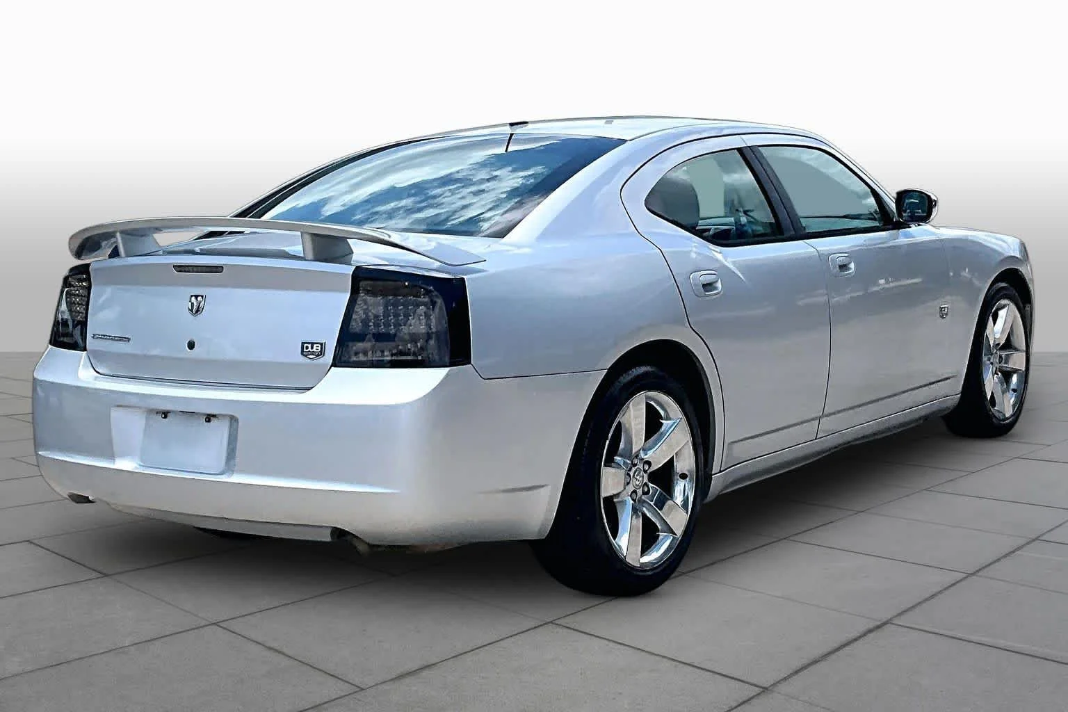 Used 2008 Bright Silver Metallic Dodge SXT image 12