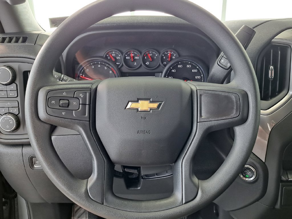 2026 Chevrolet Silverado 1500 Custom - Photo 9